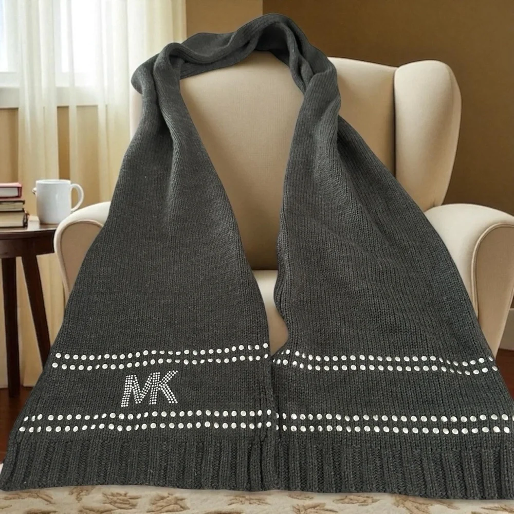 Michael Kors ribbed sweater Scarf Gray with Studs